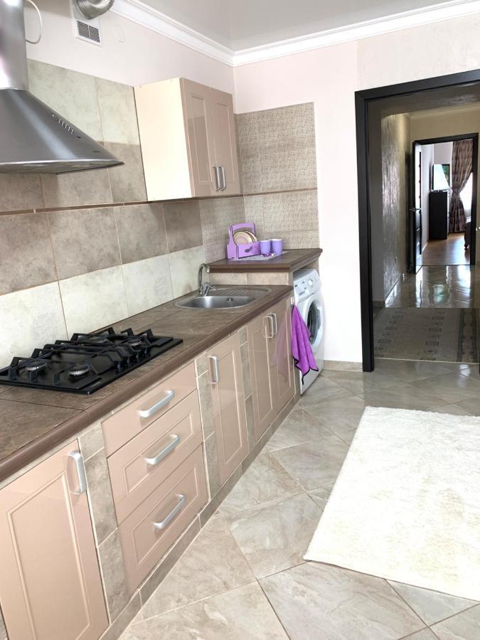 Центр. Поруч Парк Та Став Apartment Ternopil Exterior photo
